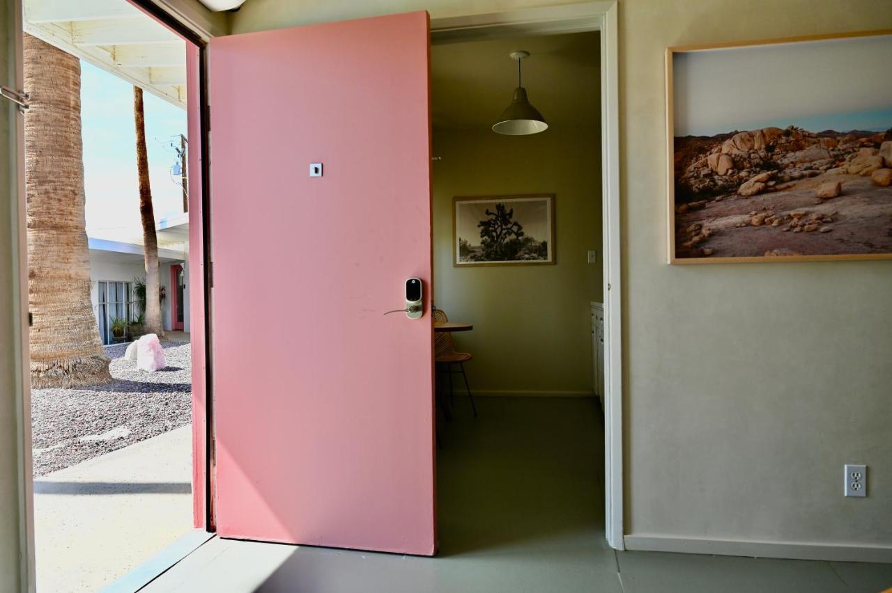 Miracle Manor Boutique Hotel&Spa Desert Hot Springs Extérieur photo