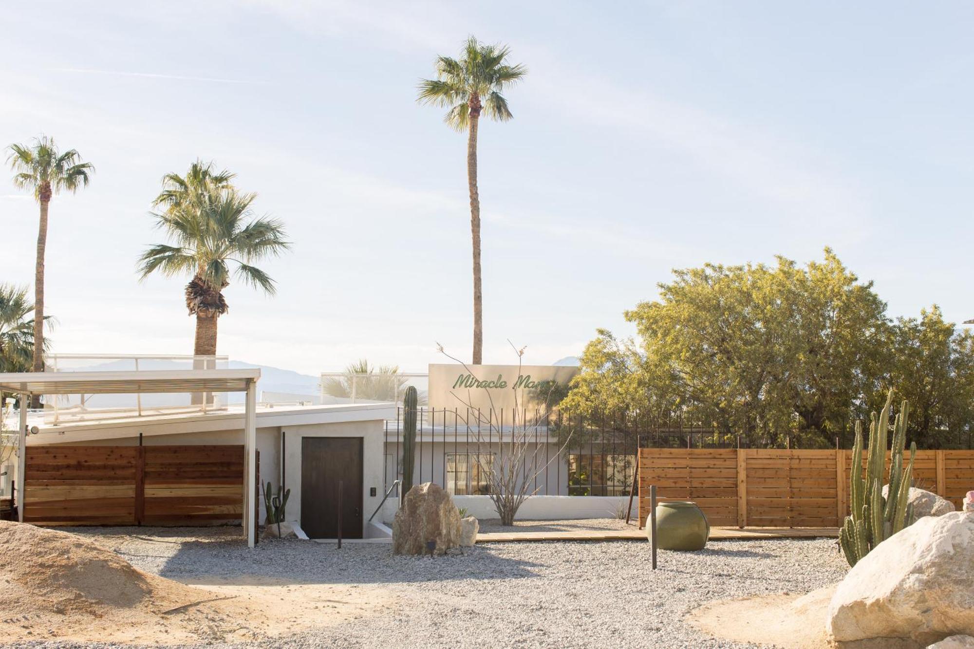 Miracle Manor Boutique Hotel&Spa Desert Hot Springs Extérieur photo